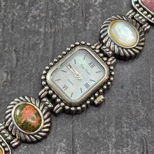 Vintage Gemstone Silver-Tone Womens Watch By Gem Time 7.25" JJ4160